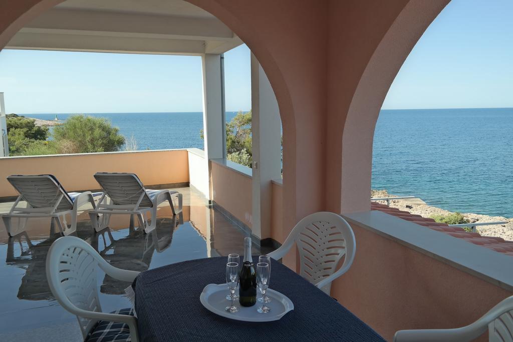 רוגוזניצה Direkt Am Meer-Apartments Puntaplanka חדר תמונה