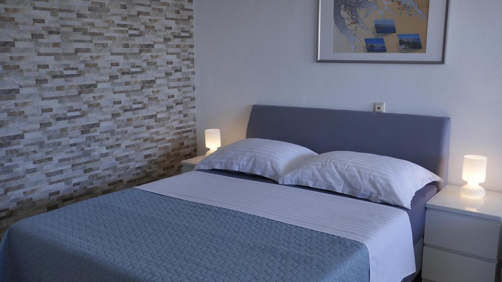 רוגוזניצה Direkt Am Meer-Apartments Puntaplanka מראה חיצוני תמונה